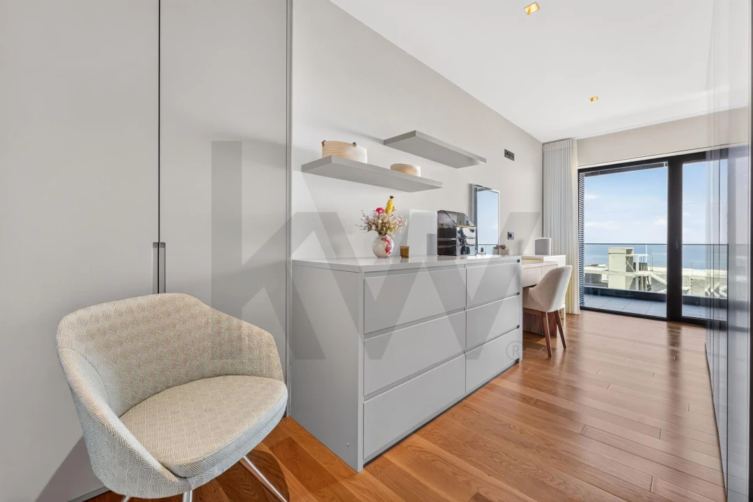 Apartamento T4 para Venda em São Martinho Foto 27
