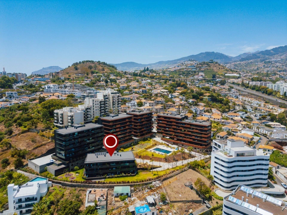 Apartamento T4 para Venda em São Martinho Foto 38
