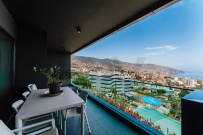 Apartamento T4 para Venda em São Martinho