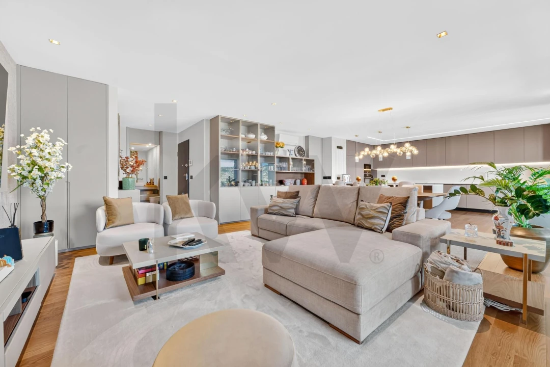Apartamento T4 para Venda em São Martinho Foto 6