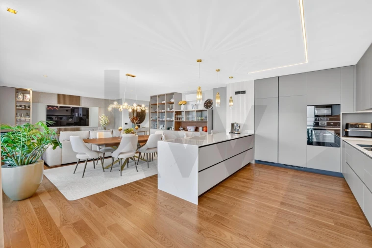 Apartamento T4 para Venda em São Martinho Foto 10