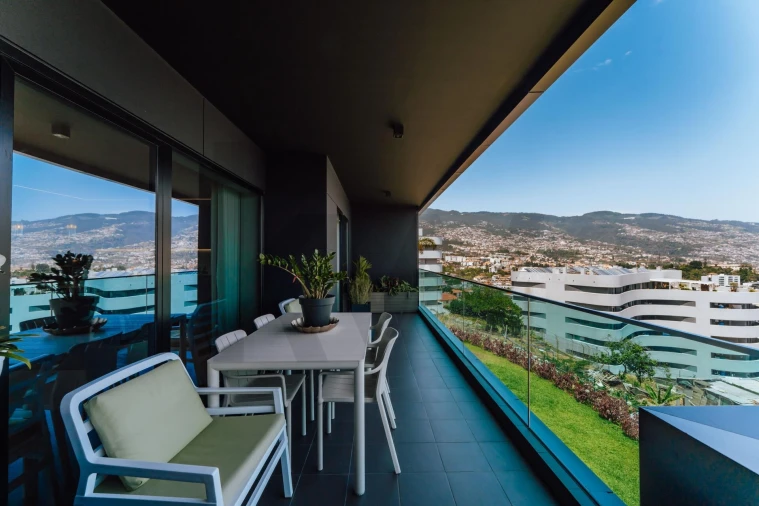 Apartamento T4 para Venda em São Martinho Foto 31