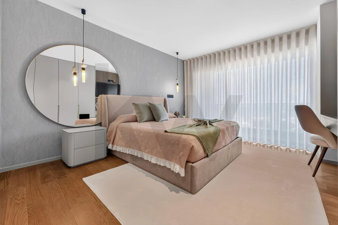 Apartamento T4 para Venda em São Martinho Foto 16