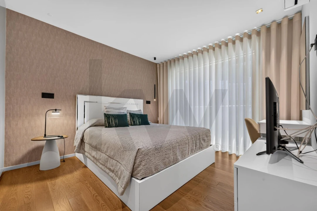 Apartamento T4 para Venda em São Martinho Foto 21