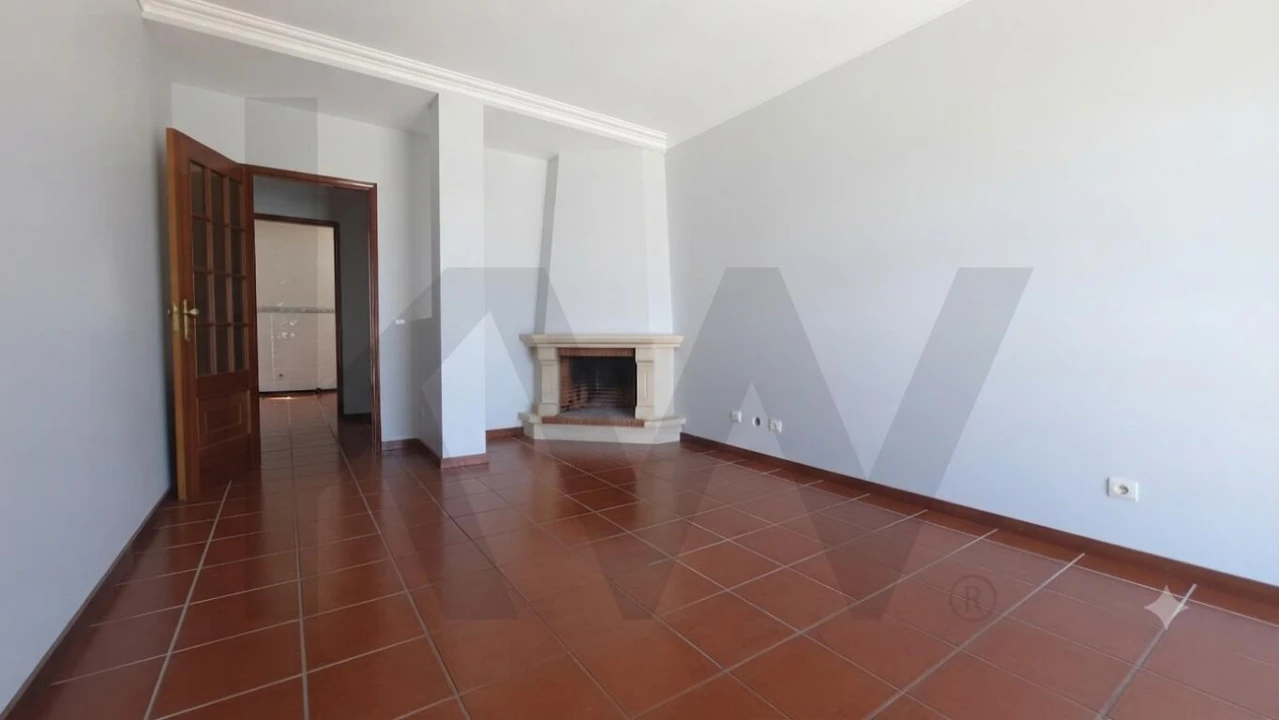 Apartamento T2 para Venda em Carapinheira Foto 7