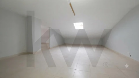 Apartamento T2 para Venda em Carapinheira