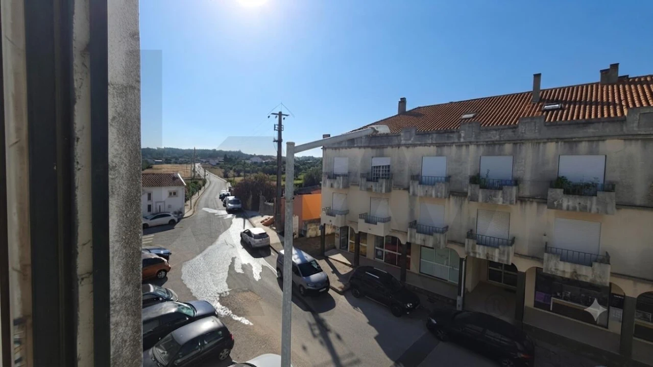 Apartamento T2 para Venda em Carapinheira Foto 2