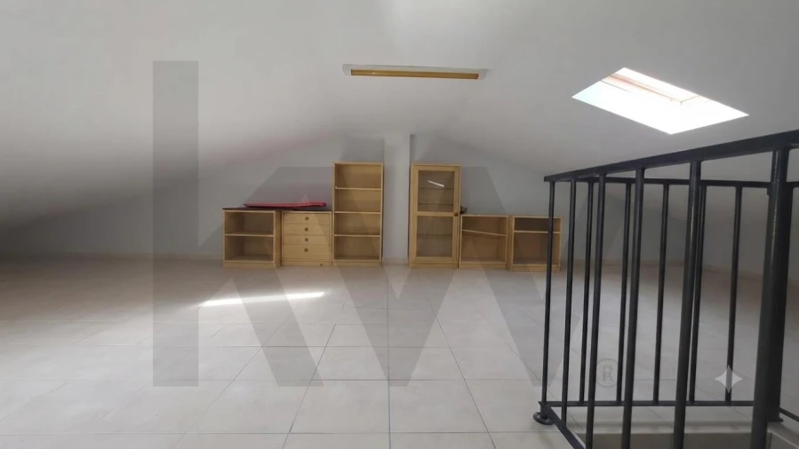 Apartamento T2 para Venda em Carapinheira Foto 15