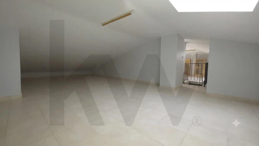Apartamento T2 para Venda em Carapinheira Foto 17