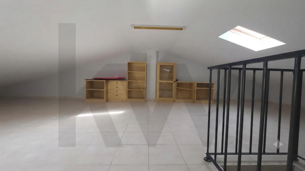 Apartamento T2 para Venda em Carapinheira Foto 15
