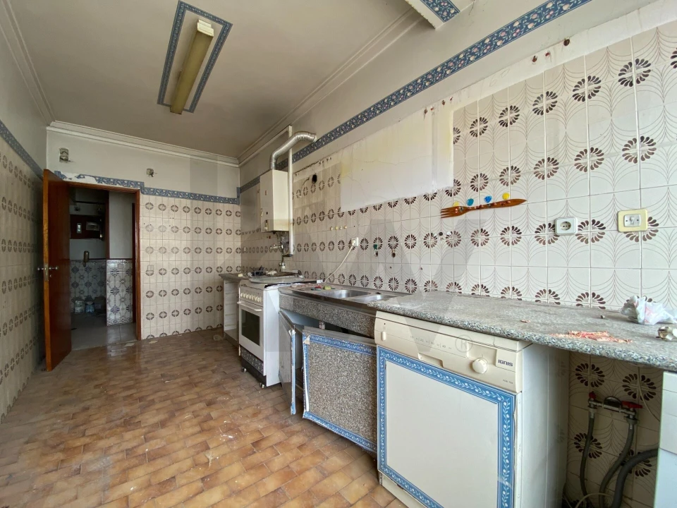 Apartamento T3 para Venda em Laranjeiro e Feijó Foto 11
