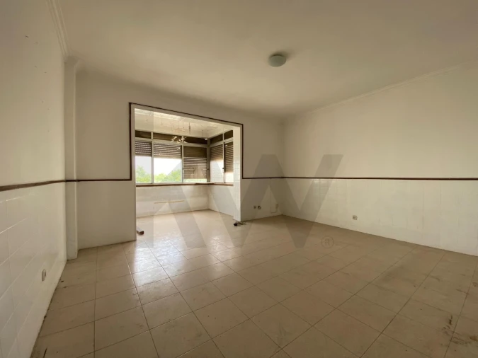 Apartamento T3 para Venda em Laranjeiro e Feijó Foto 10