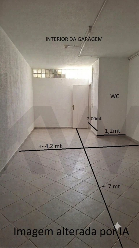 Garagem para Venda em Algés, Linda-A-Velha e Cruz Quebrada-Dafundo