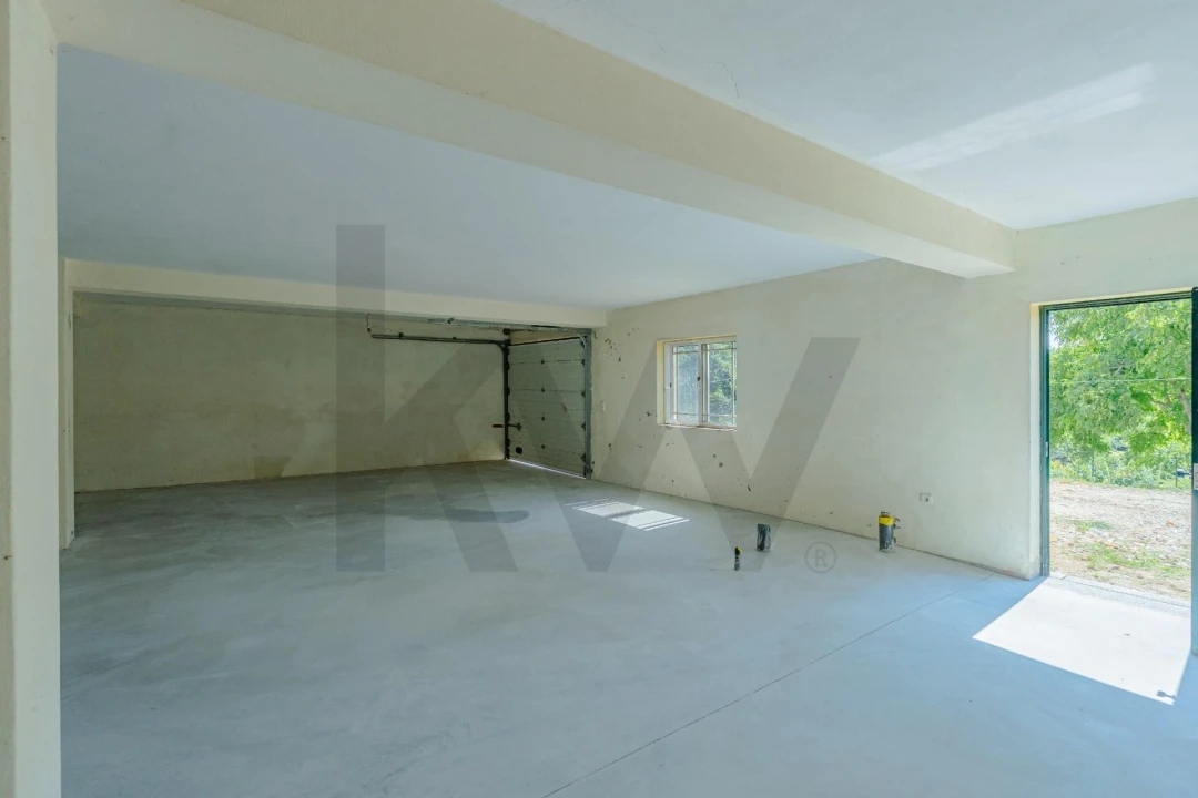 Moradia T3 para Venda em Pinheiro da Bemposta, Travanca e Palmaz Foto 25
