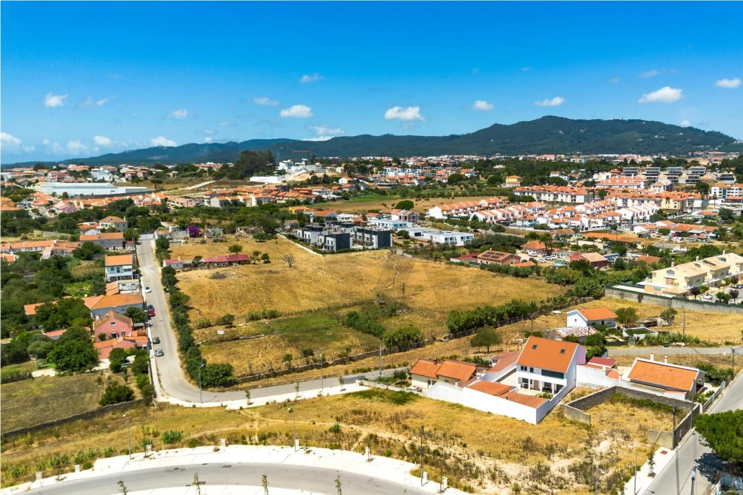 Moradia T5 para Venda em Rio de Mouro Foto 55