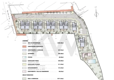 Moradia T5 para Venda em Rio de Mouro