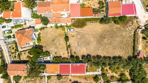 Moradia T5 para Venda em Rio de Mouro