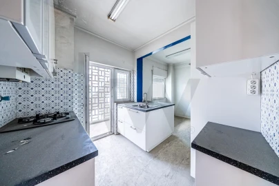 Apartamento T3 para Venda em São Domingos de Benfica