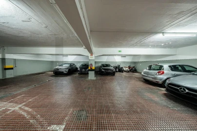 Apartamento T3 para Venda em São Domingos de Benfica