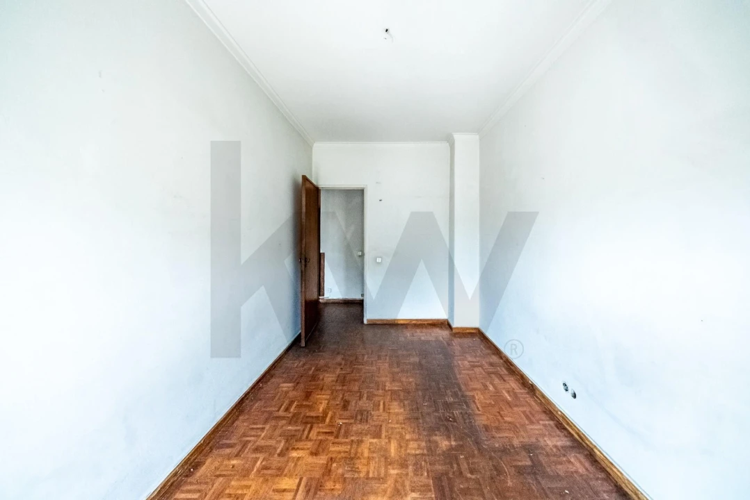 Apartamento T3 para Venda em São Domingos de Benfica Foto 19