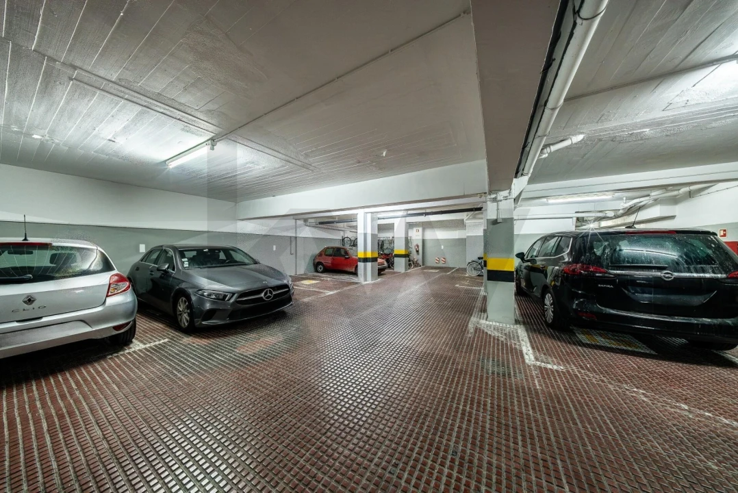 Apartamento T3 para Venda em São Domingos de Benfica Foto 29