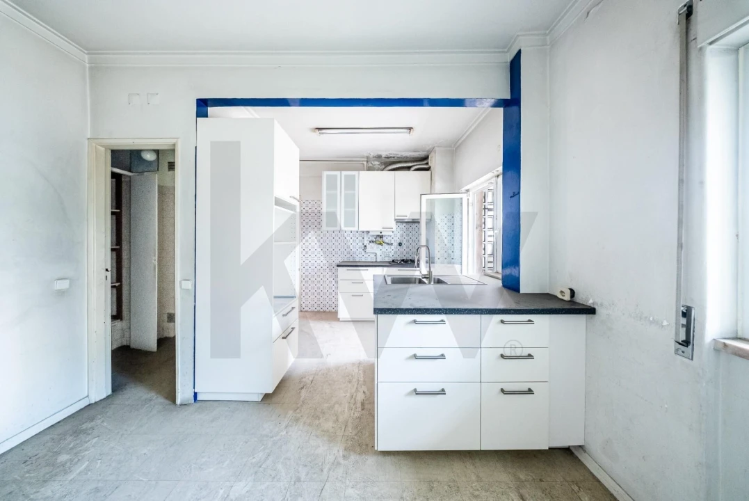 Apartamento T3 para Venda em São Domingos de Benfica Foto 6