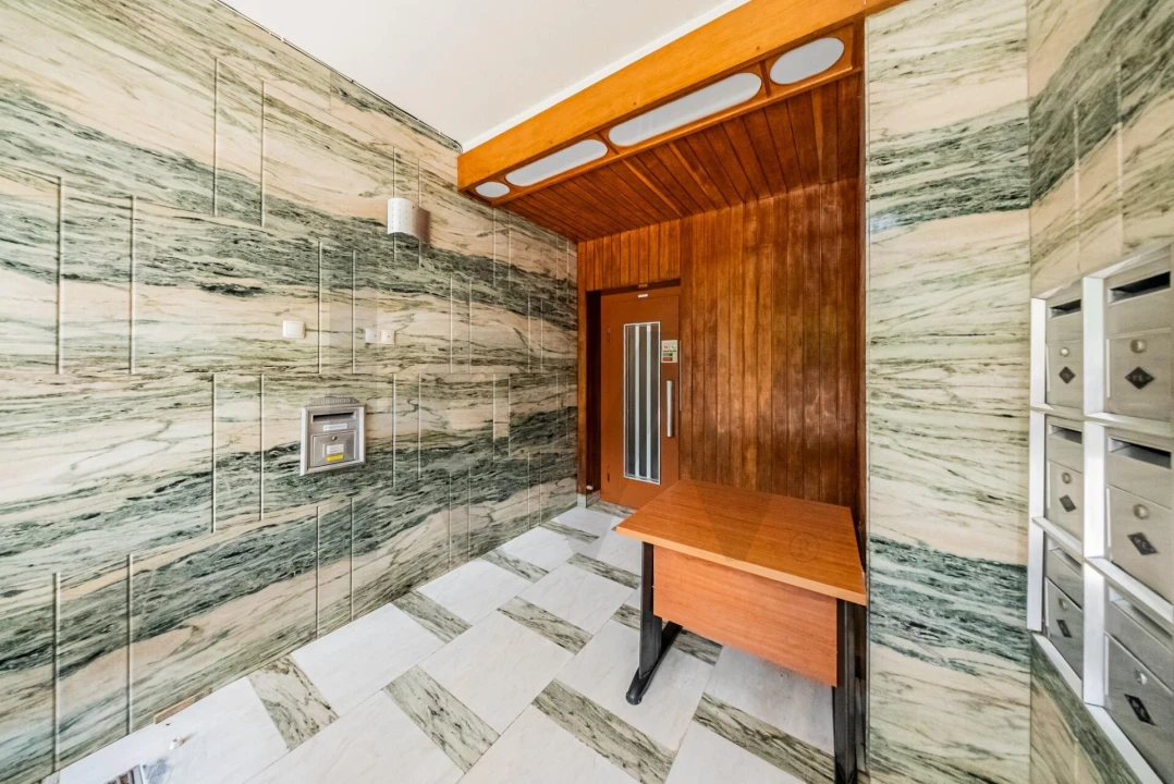 Apartamento T3 para Venda em São Domingos de Benfica Foto 27