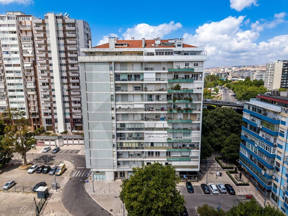 Apartamento T3 para Venda em São Domingos de Benfica Foto 32