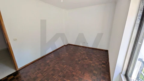 Apartamento T2 para Venda em Algueirão-Mem Martins