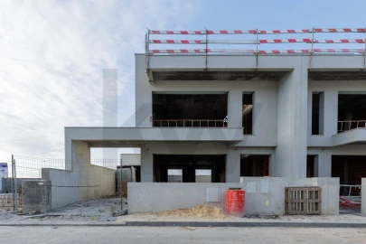 Moradia T3 para Venda em Atouguia da Baleia
