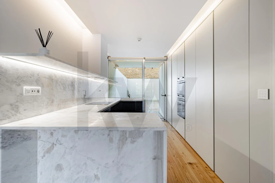 Apartamento T3 para Venda em Santa Marinha e São Pedro da Afurada Foto 7
