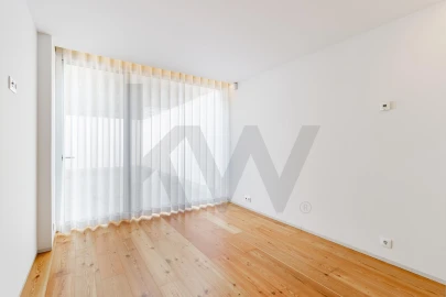Apartamento T3 para Venda em Santa Marinha e São Pedro da Afurada