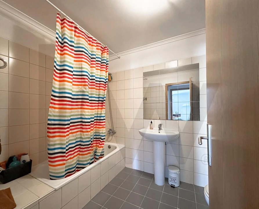 Apartamento T2 para Venda em Odivelas Foto 14