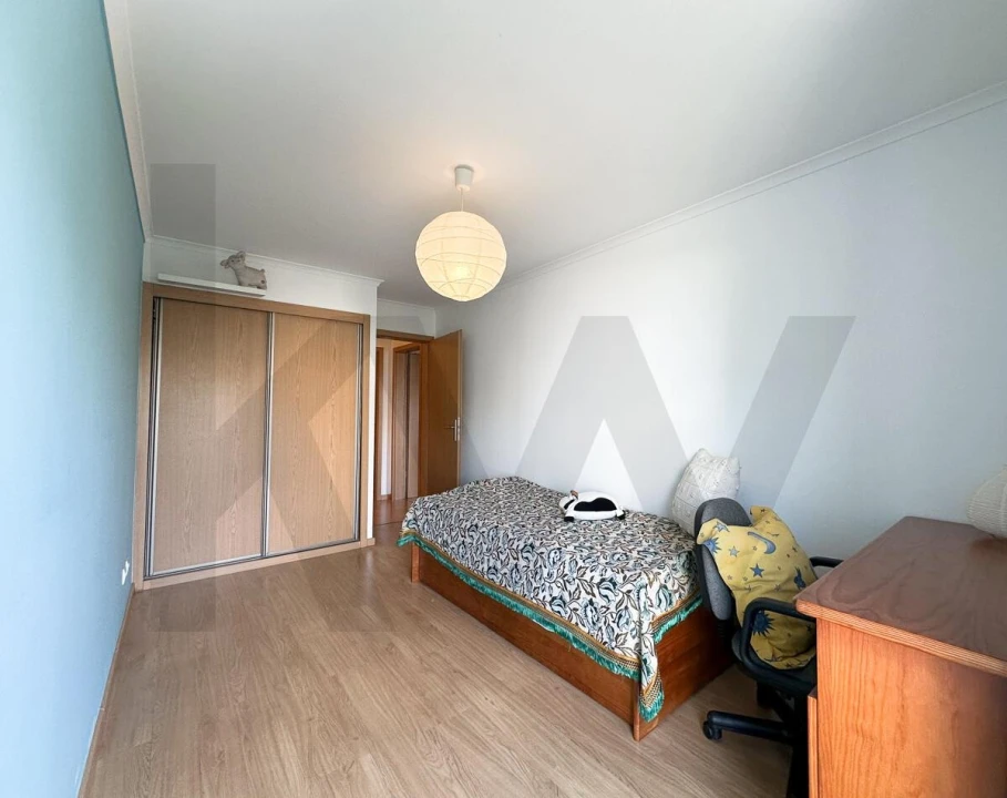 Apartamento T2 para Venda em Odivelas Foto 12