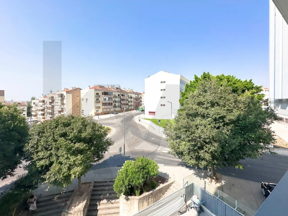 Apartamento T2 para Venda em Odivelas Foto 19