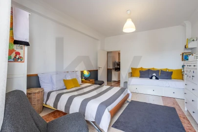 Moradia T5 para Venda em Agualva e Mira-Sintra