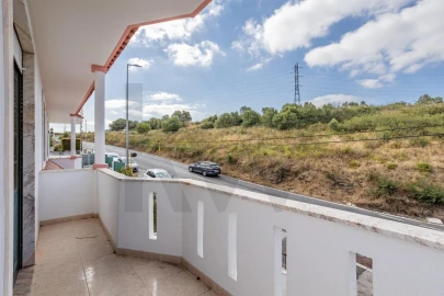 Moradia T5 para Venda em Agualva e Mira-Sintra