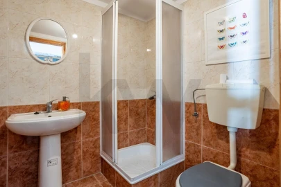 Moradia T5 para Venda em Agualva e Mira-Sintra
