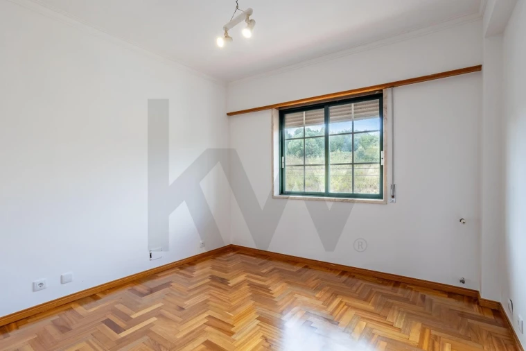 Moradia T5 para Venda em Agualva e Mira-Sintra Foto 18
