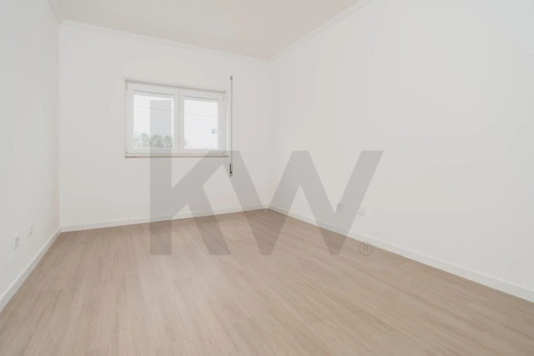 Apartamento T3 para Venda em Batalha Foto 3