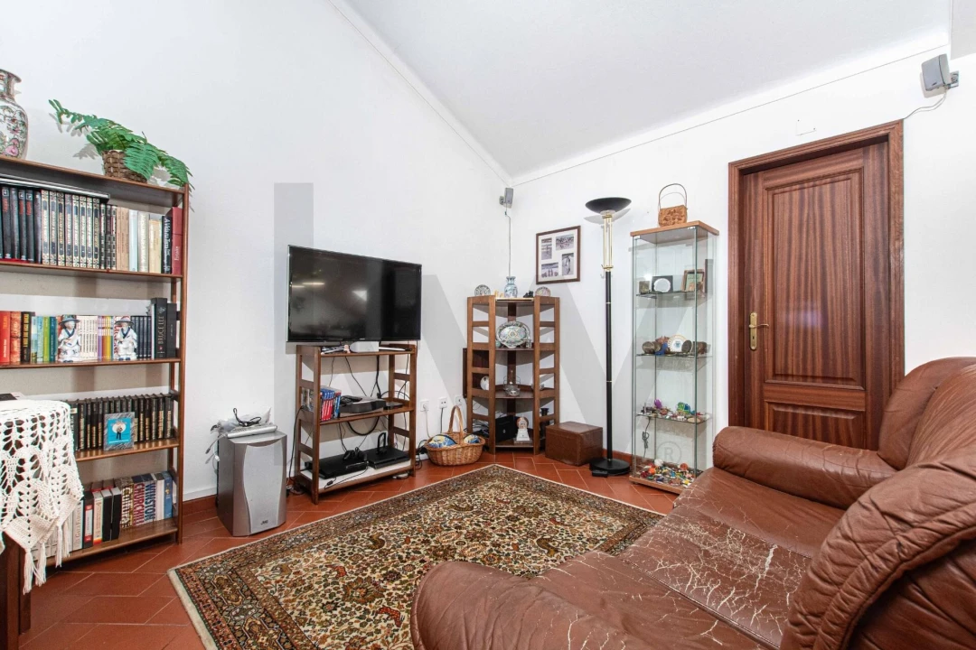 Moradia T5 para Venda em Samouco Foto 14