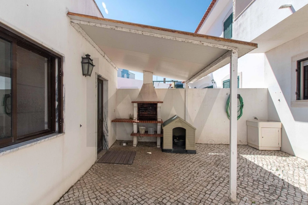 Moradia T5 para Venda em Samouco Foto 6