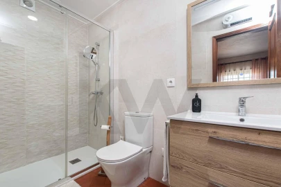 Moradia T5 para Venda em Samouco
