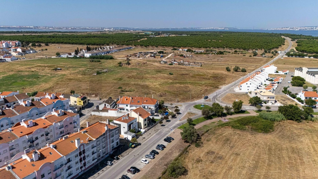 Moradia T5 para Venda em Samouco Foto 62