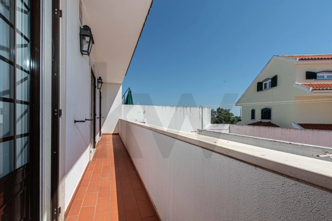 Moradia T5 para Venda em Samouco Foto 23