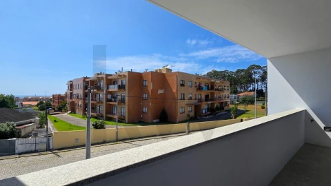 Moradia T3 para Venda em São Felix da Marinha