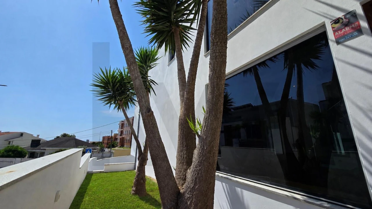 Moradia T5 para Venda em São Felix da Marinha Foto 9
