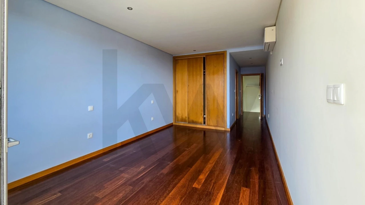 Moradia T3 para Venda em São Felix da Marinha Foto 41