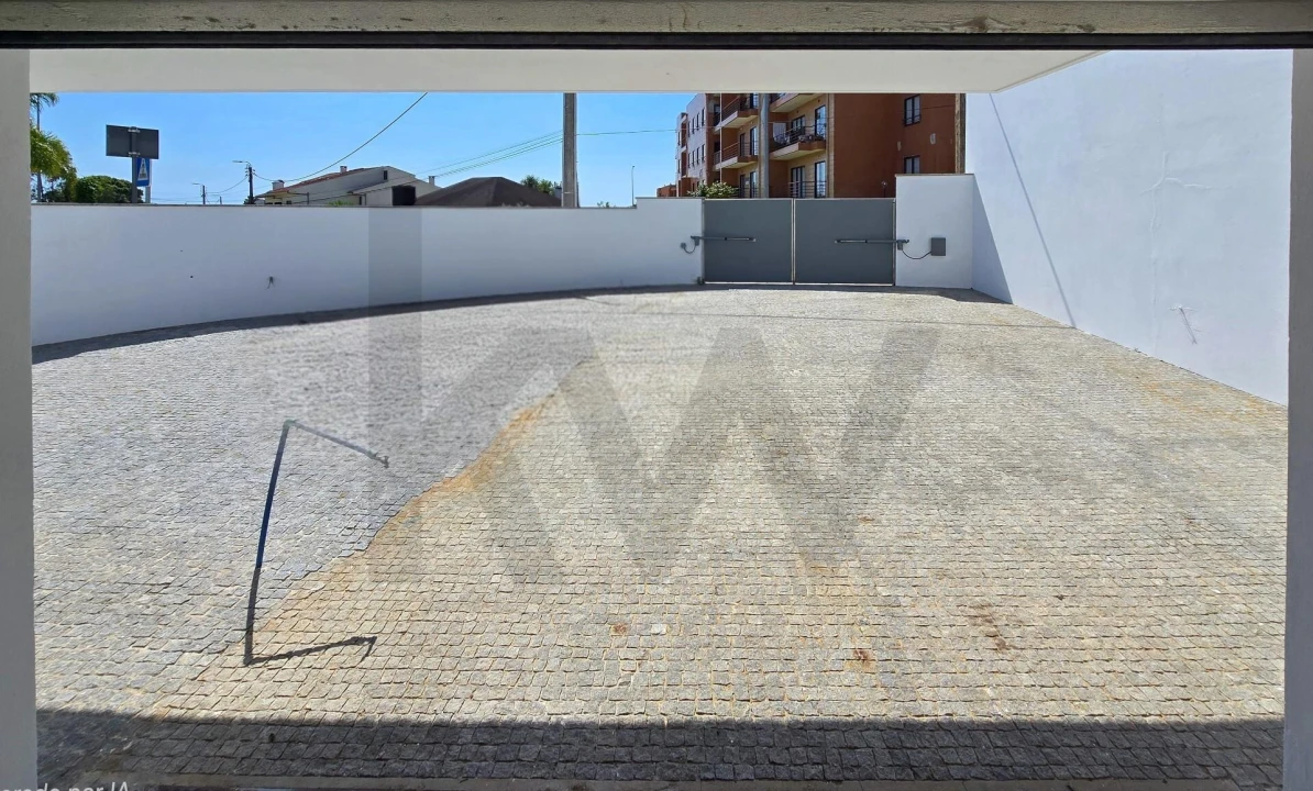 Moradia T3 para Venda em São Felix da Marinha Foto 51