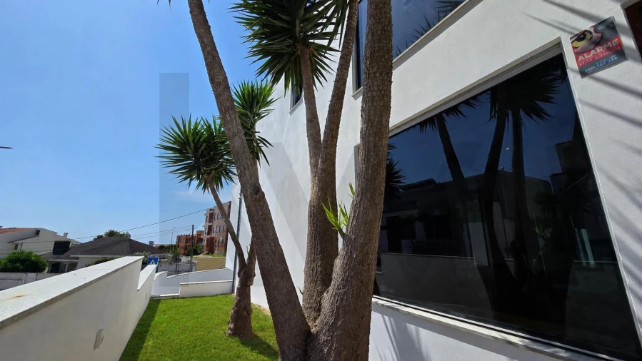 Moradia T5 para Venda em São Felix da Marinha Foto 9